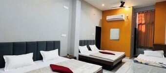 Superior Family Studio @ StayMore 4 to 6 adults
