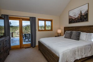 4 soverom, strykejern/-brett, wi-fi (inkludert) og sengetøy