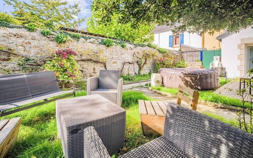 Maison spacieuse cœur de ville avec spa & cheminée