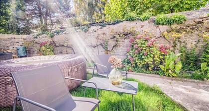 Maison spacieuse cĆur de ville avec spa & cheminĂ©e