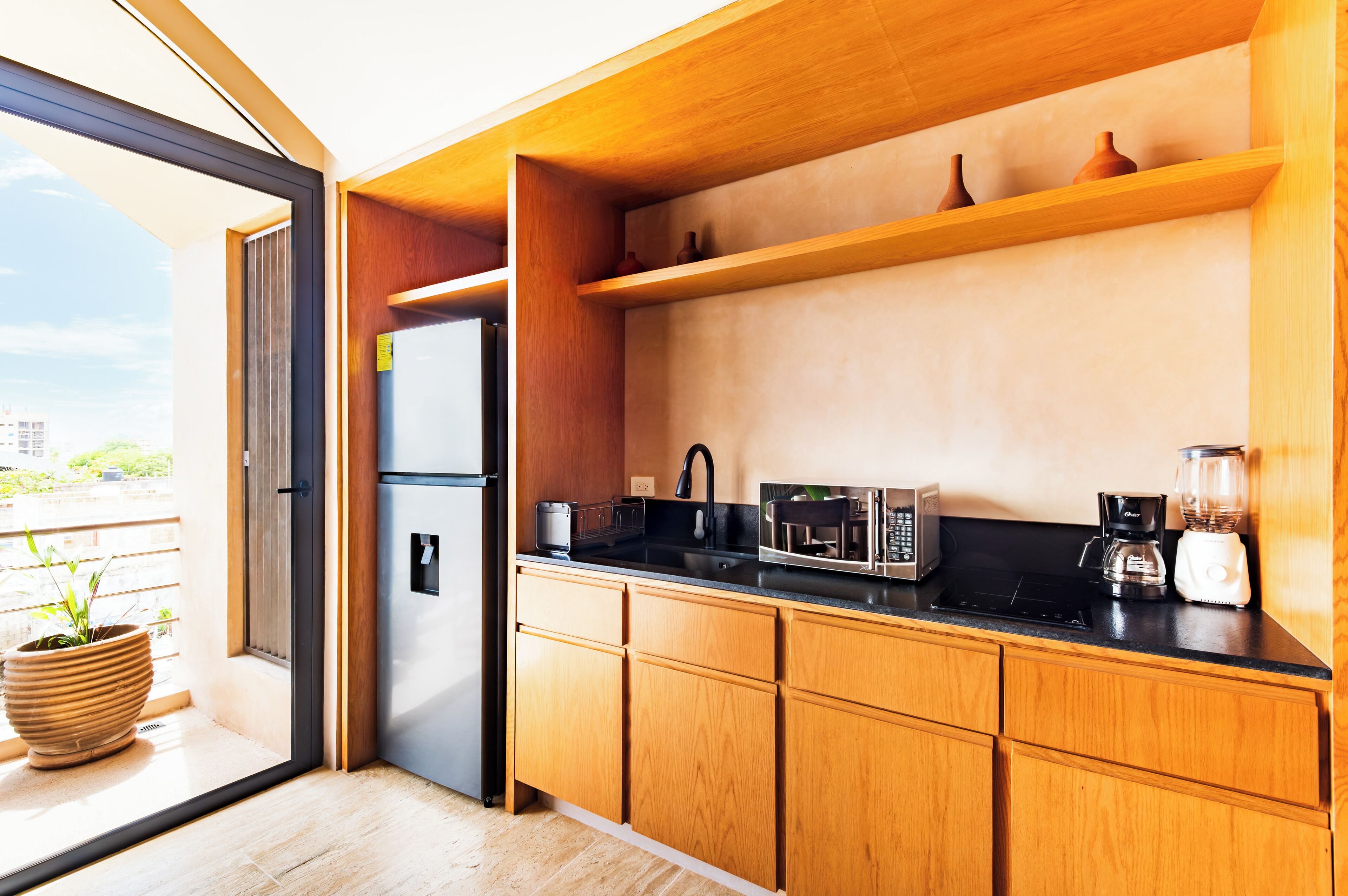 Comfort Studio, City View | Private kitchenette | Full-size fridge, microwave, stovetop, espresso maker