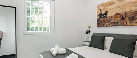 2 chambres, fer et planche Ă repasser, accĂšs Ă Internet