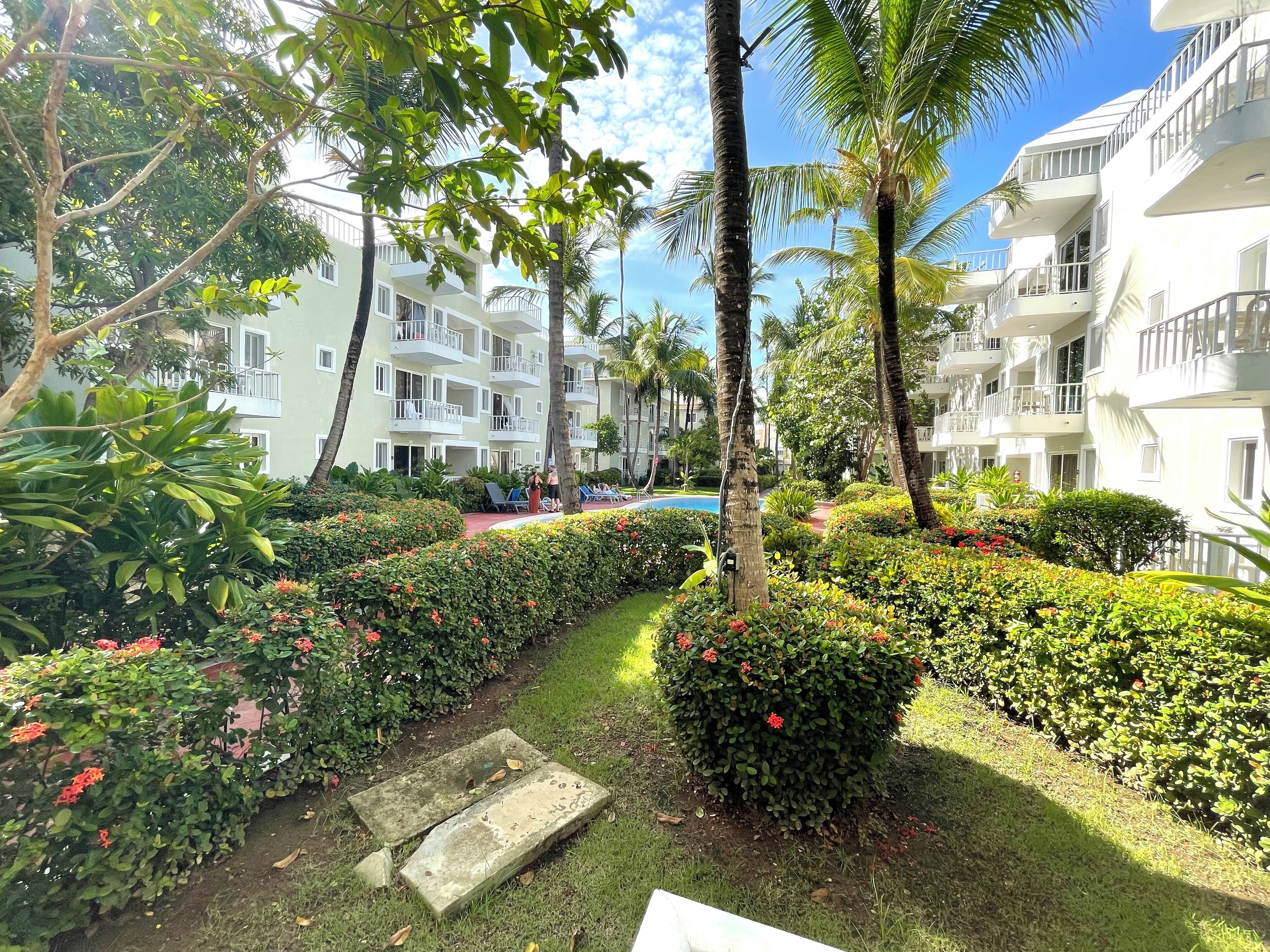 华丽开间, 池畔 | 花园景观