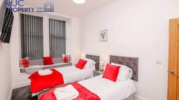 3 bedrooms, iron/ironing board, free WiFi