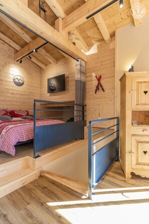 1 slaapkamer, een strijkplank/strijkijzer, gratis wifi, beddengoed