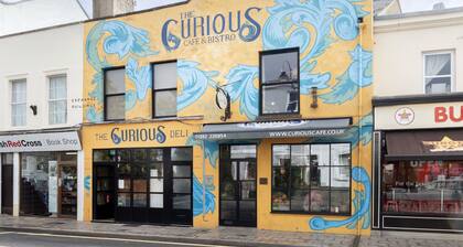 Bath Road Hideaway - A First Floor 1- Bed Flat