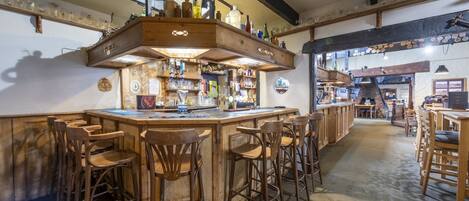 Bar (en el alojamiento)