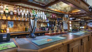 Bar (en la propiedad)