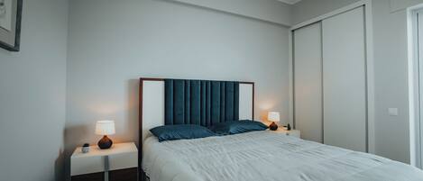 2 chambres, fer et planche Ă repasser, Wi-Fi, literie fournie