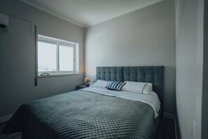 2 chambres, fer et planche Ă repasser, Wi-Fi, draps fournis