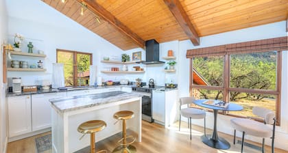 NEW! Private Sedona Cabin - Stargazing & Wildlife