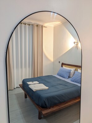 1 Schlafzimmer, Schreibtisch, Bügeleisen/Bügelbrett, kostenloses WLAN