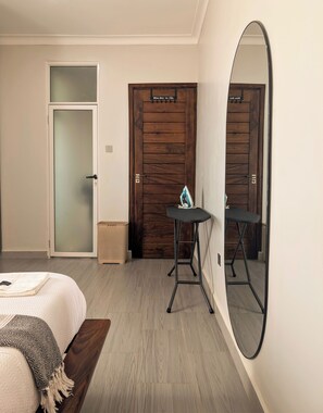 1 bedroom, desk, iron/ironing board, free WiFi