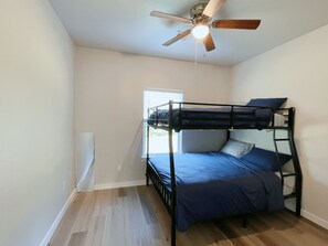 2 bedrooms, iron/ironing board, WiFi, bed sheets