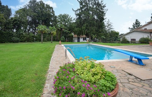 Nice home in Sutri with WiFi