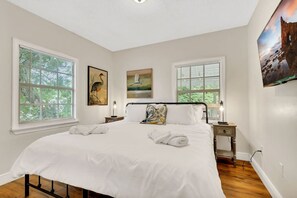 4 bedrooms, iron/ironing board, travel cot, WiFi