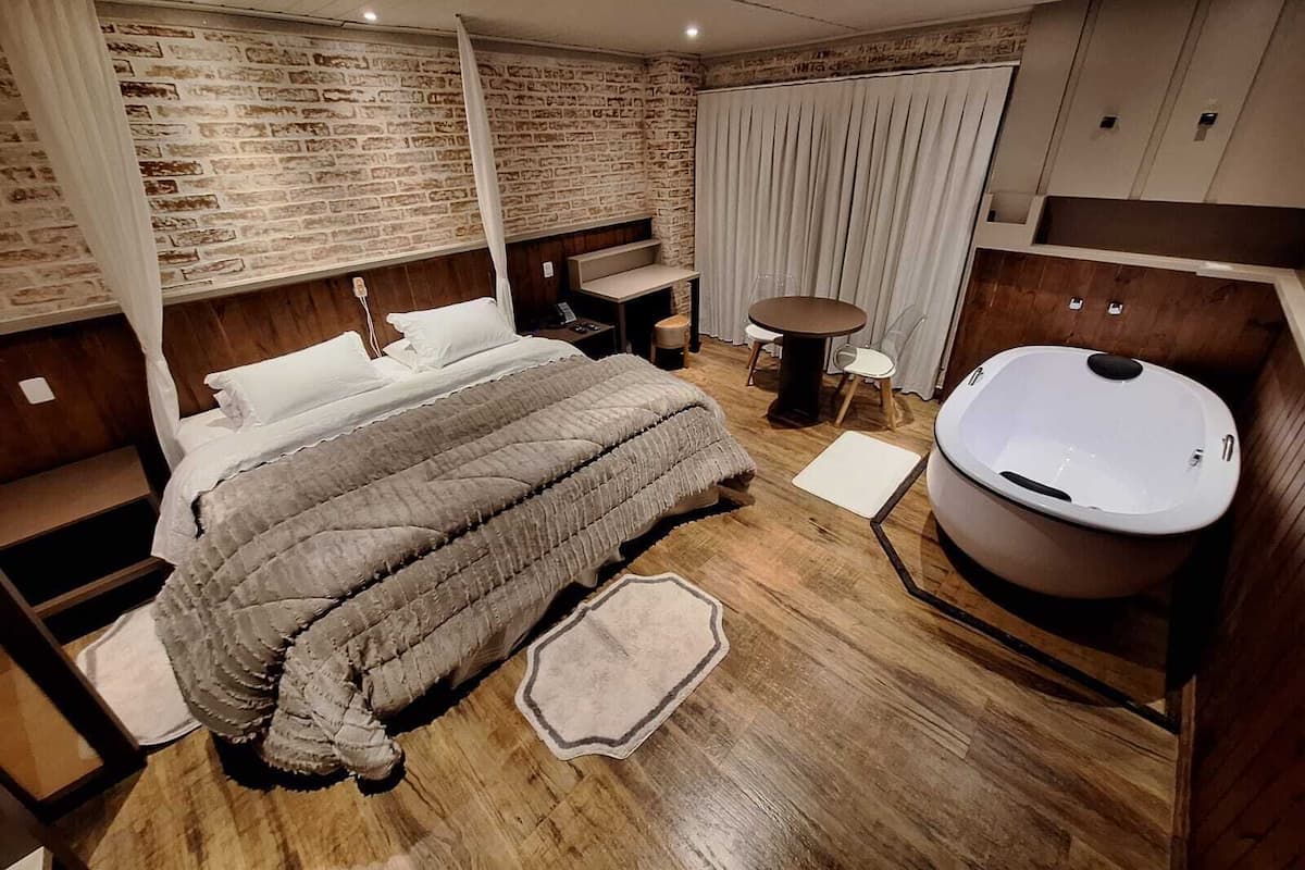 Standard Double Room | Premium bedding, pillowtop beds, minibar, in-room safe