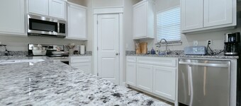10 min to Casino, 2b/1b cozy new home in 2025