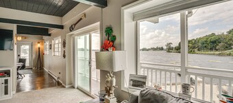 Lakefront Condo w/ Beach Access in Campbellsport!