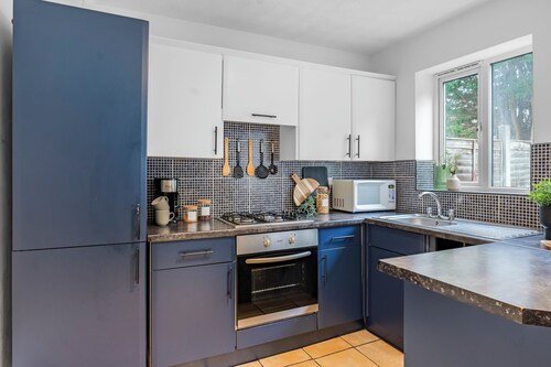 Haydock Home, Free Parking, WiFi, St Helens