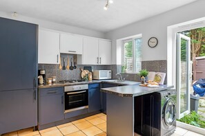 ميكروويف، فرن، موقد طهي مسطح