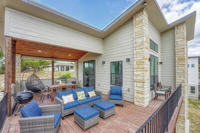Luxury Lakeview Home w/ Pool & Beach Access! - Not Active