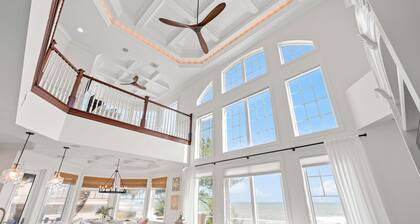 Stunning Melbourne Beach Oceanfront House W/ Private Fire Pit, Dock, & Spa-Like Pool! 🌴