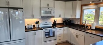 How You Dune? Dog-Friendly Semi-Oceanfront in Avon!