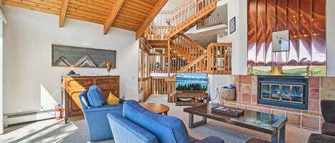 智能電視、壁爐