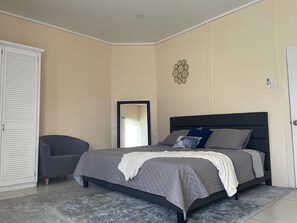 2 Schlafzimmer, Bügeleisen/Bügelbrett, WLAN