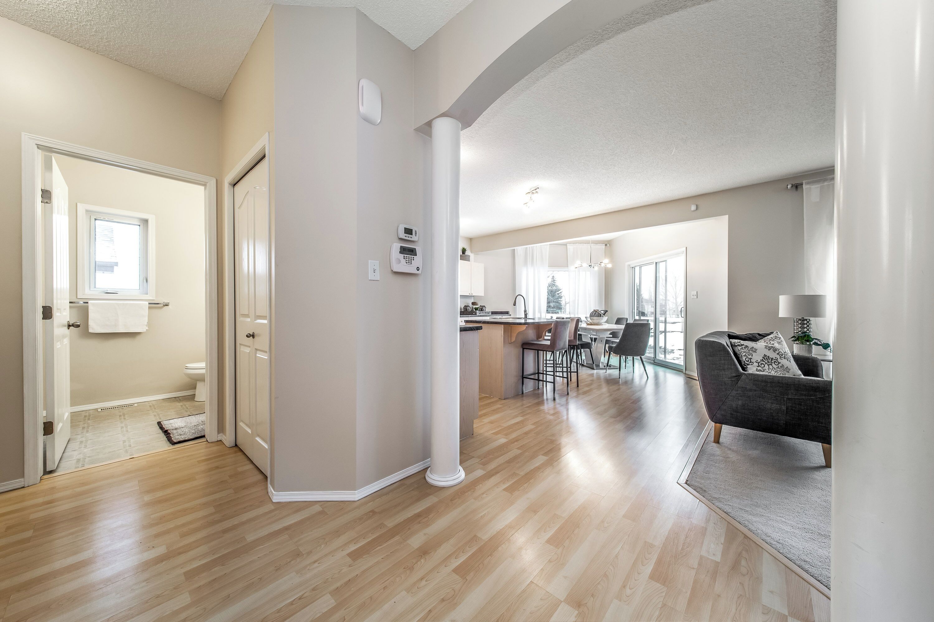 المنشأة من الداخل