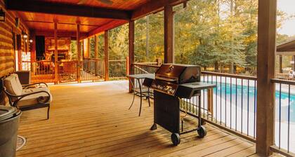 The Range - Entire Cabin w/ HEATED POOL in Broken Bow, Oklahoma!
