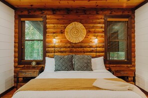 7 bedrooms, iron/ironing board, WiFi, bed sheets