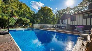 Rumah | 5 kamar tidur