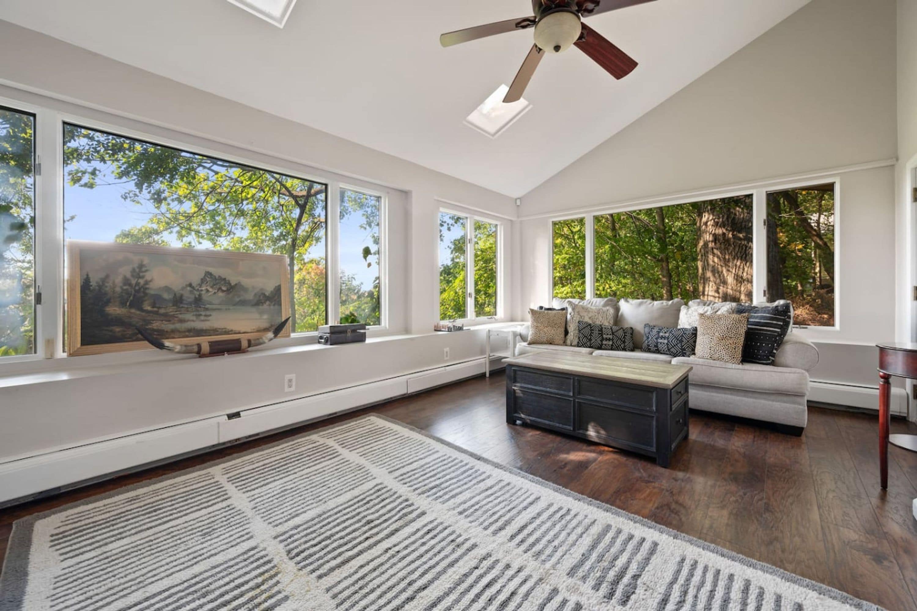 5 bedrooms