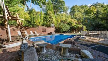 Rumah | 5 kamar tidur