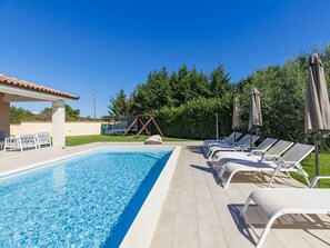 A heated pool - Vacation home Magica by Interhome (Pula)