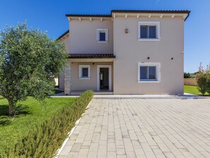 Exterior - Vacation home Magica by Interhome (Pula)