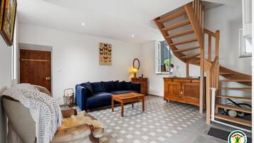 Télévision, table de tennis de table