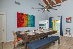 Dining - The Cerulean – Oceanfront Luxury Retreat (Christiansted)