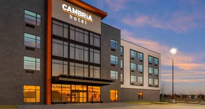 Cambria Hotel Euless - DFW Airport South