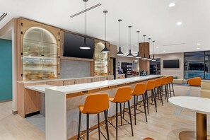 Dining - Cambria Hotel Euless - DFW Airport South (Euless)