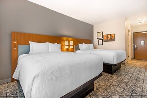 Down comforters, pillowtop beds, desk, laptop workspace - Country Inn & Suites By Radisson, Amarillo Central (Amarillo)