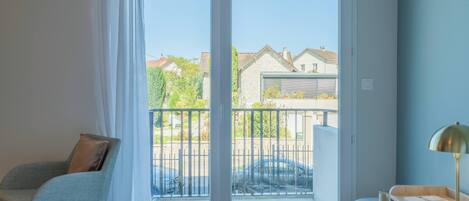 Standard Studio | Balcony