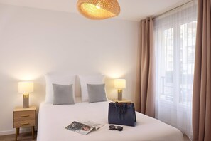 Free cots/infant beds, free WiFi, bed sheets