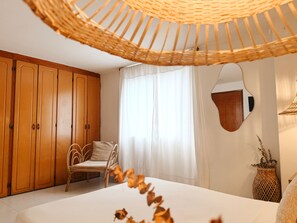 1 bedroom, WiFi, bed sheets - Apartment in the historic center, one block from Parque de los Novios and the beach. (Santa Marta)