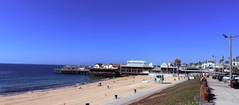 Oneluxstay 3BR Home Near the Beach