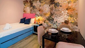 1 chambre, fer et planche à repasser, lit parapluie, Wi-Fi gratuit