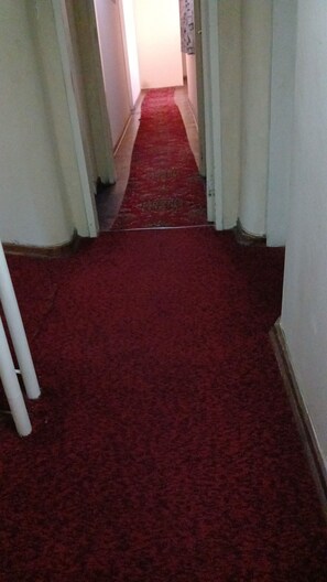 Double Room, Courtyard View | Living area