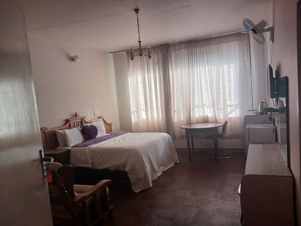 Double Room, Courtyard View | Desk, laptop workspace, free WiFi - WAMPEX GUEST HOUSE PRETORIA (Pretoria)